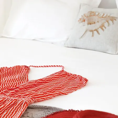 Hotel Lilly Residence-all Sea View Suites, Adults Only Nausa