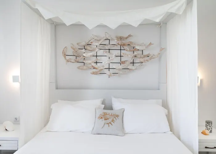 Lilly Residence-all Sea View Suites, Adults Only 5* Naousa