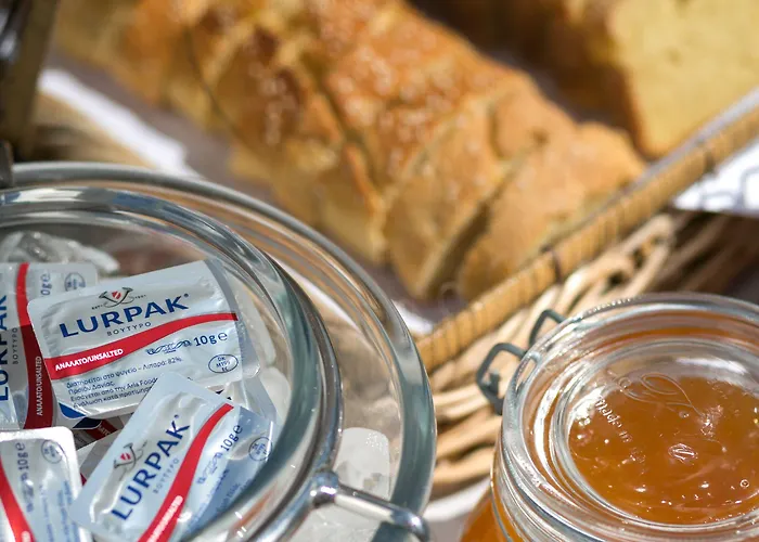 Lilly Residence-all Sea View Suites, Adults Only 5* Naousa