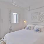 Hotel Lilly Residence-all Sea View Suites, Adults Only