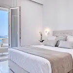 Lilly Residence-all Sea View Suites, Adults Only
