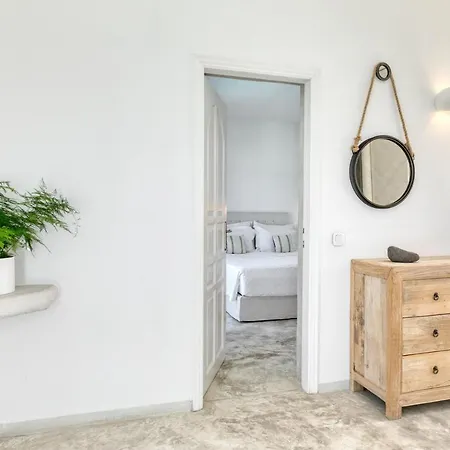 Lilly Residence-all Sea View Suites, Adults Only 酒店 纳乌萨