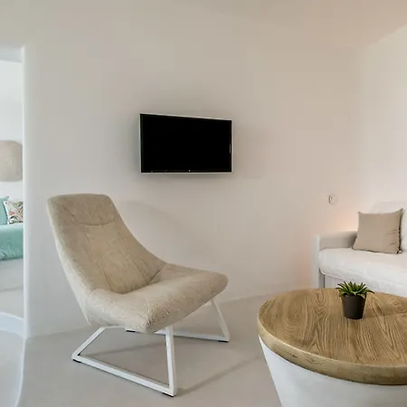 Lilly Residence-all Sea View Suites, Adults Only Hotel Naousa