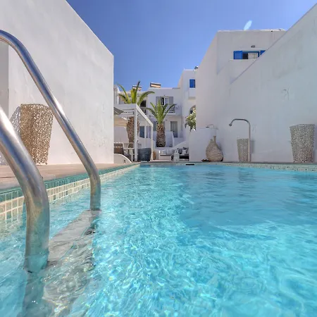 Lilly Residence-all Sea View Suites, Adults Only 5* Naousa (Paros)