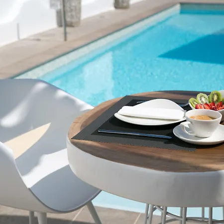 Lilly Residence-all Sea View Suites, Adults Only Hotell