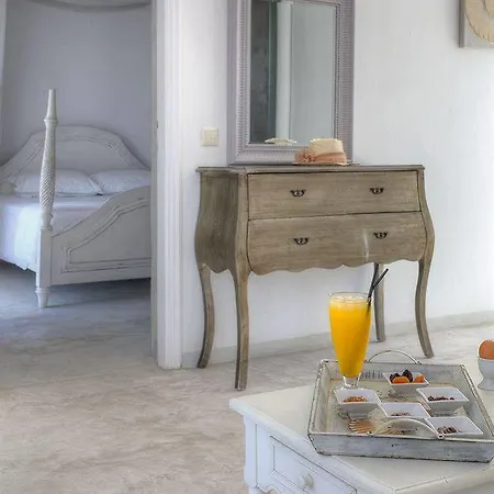 Lilly Residence-all Sea View Suites, Adults Only 酒店 纳乌萨