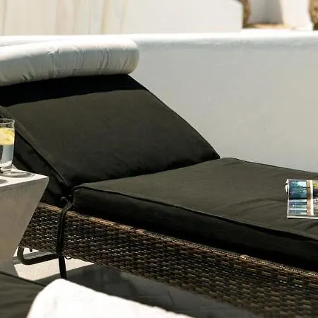Lilly Residence-all Sea View Suites, Adults Only 酒店