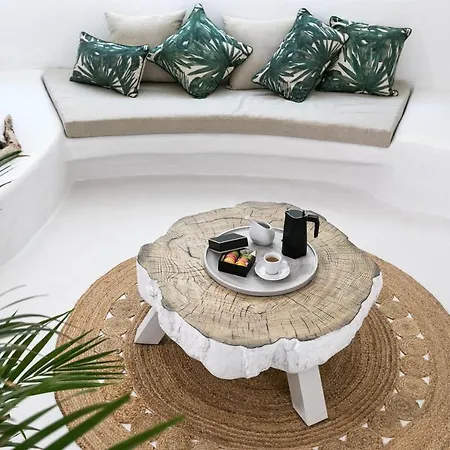 Lilly Residence-all Sea View Suites, Adults Only 5* 나오우사